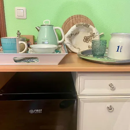 Charmante Bleibe Fuer Alleinreisende Quarto em Acomodações Particulares *